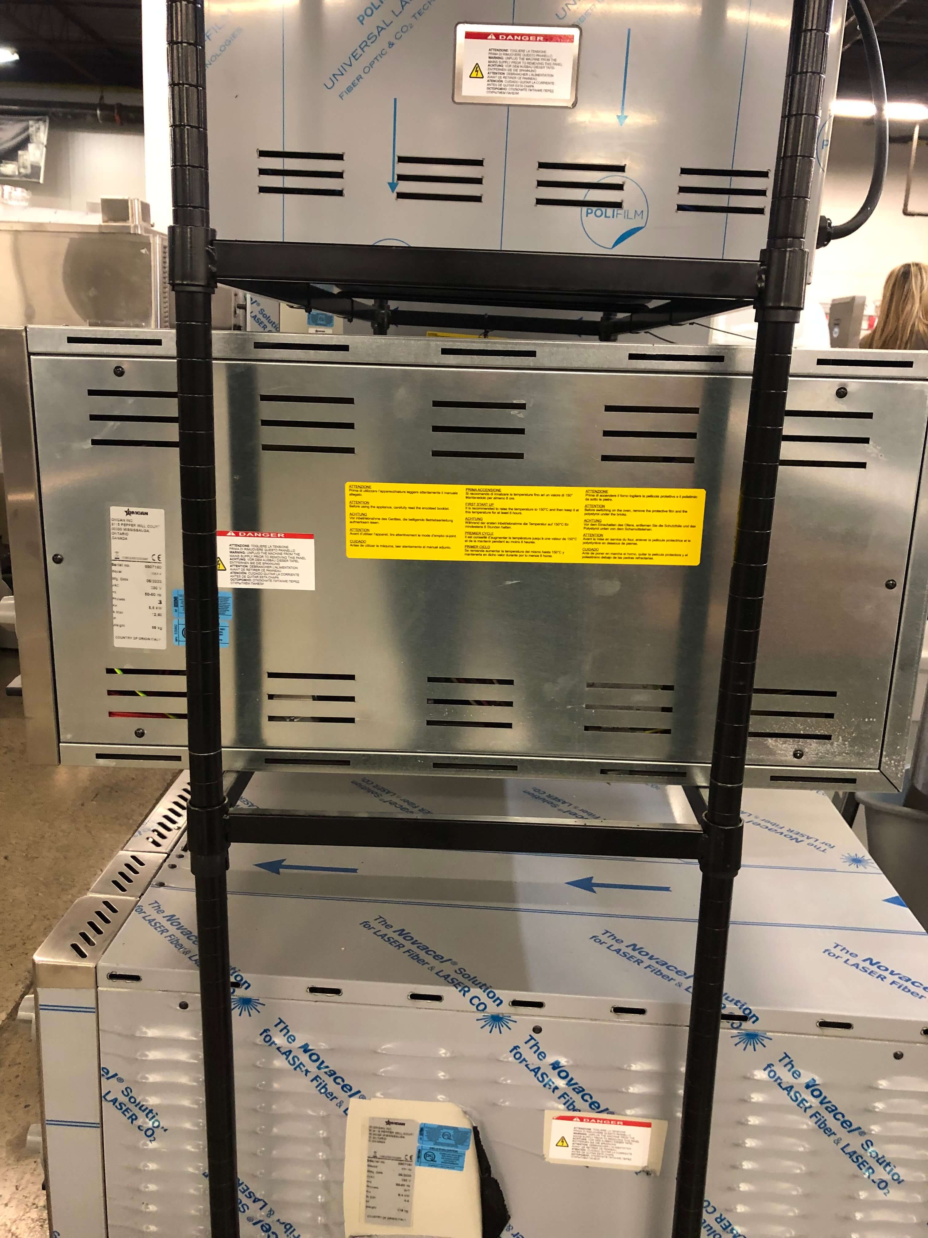 Omcan 40635 Pizza Bake Oven