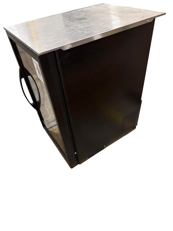 True GDM-06-34-HC-TSL01 - Countertop Refrigerated Merchandiser