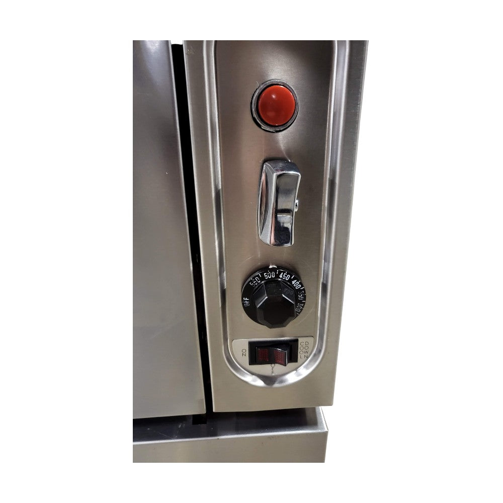 Vulcan VC0136-500 Custom Range: 6 Burners / 15-in Griddle / 12-in Hotplate / 24-in Char / Double Oven