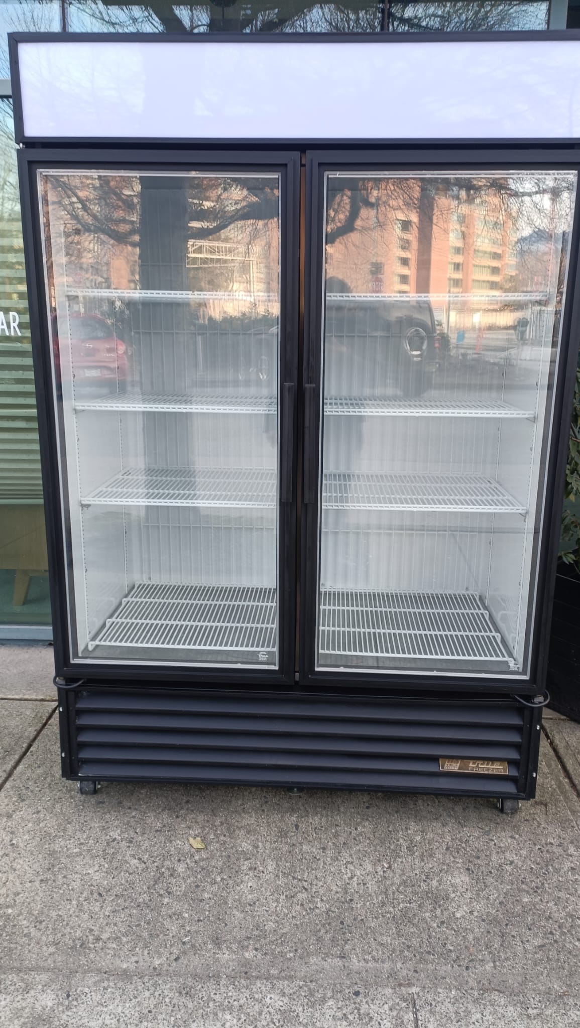 True GDM-49F-LD 2 Door Freezer