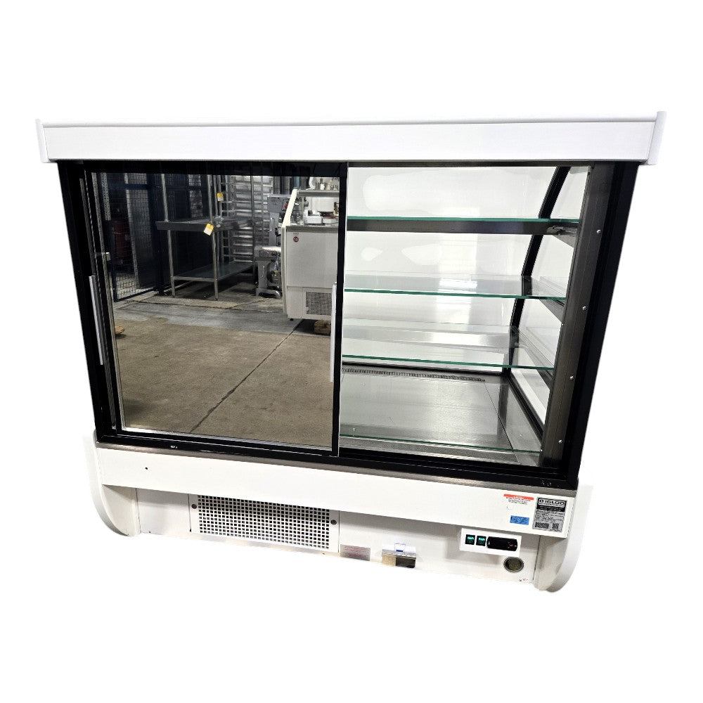 Igloo J2MRWP4 Refrigerated Display Case