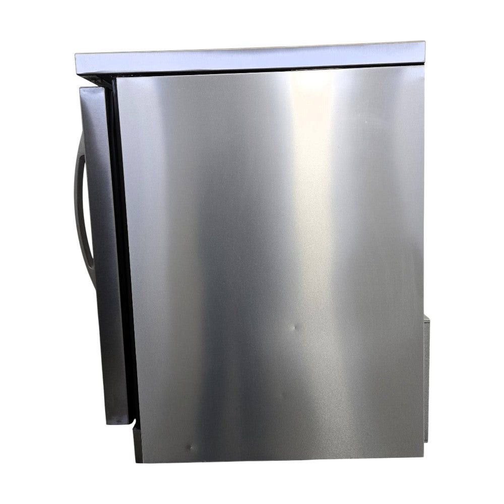 True TUC-24G-HC-FGD01 Undercounter Refrigerator