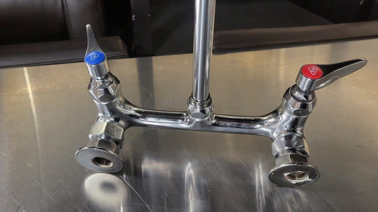 T&S B-0113-B Brass Pre-Rinse Assembly with 44 in Hose