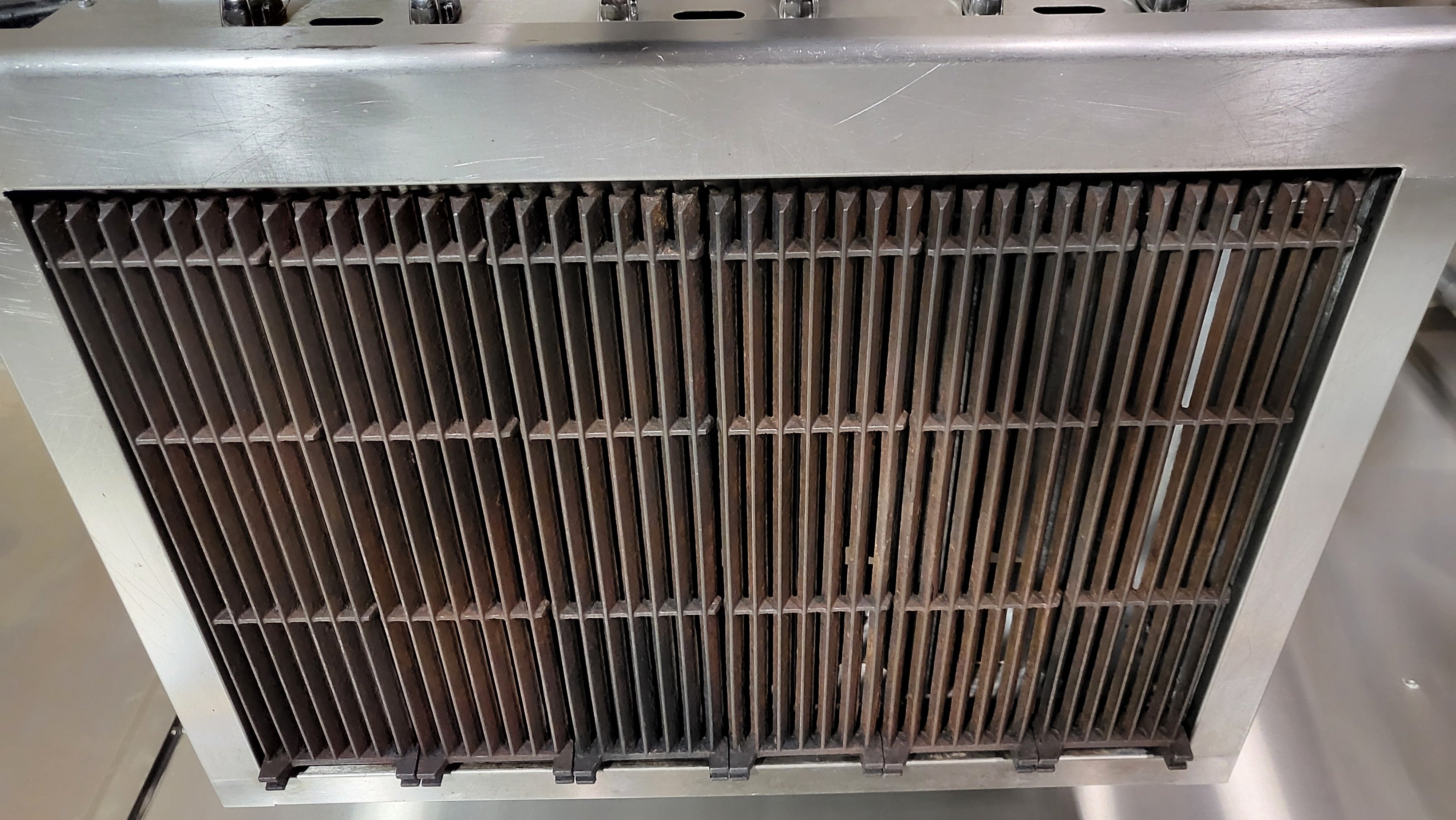 Vulcan VCRB36 Natural Gas Heavy-Duty Radiant Charbroiler