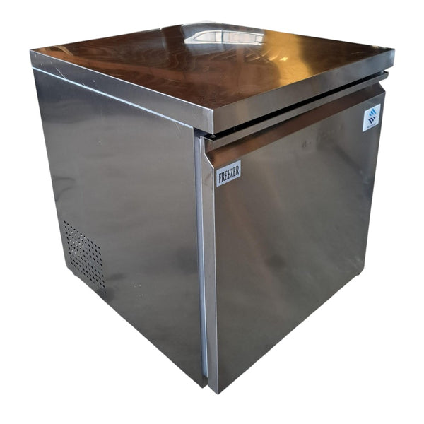 Sun Ming SML-UC27F Undercounter Freezer - 1 Solid Door - 27 Inch