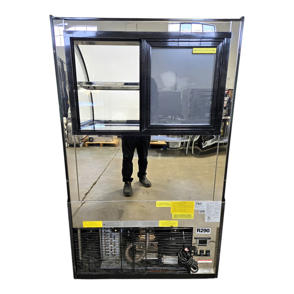 Omcan 43549 Refrigerated Showcase