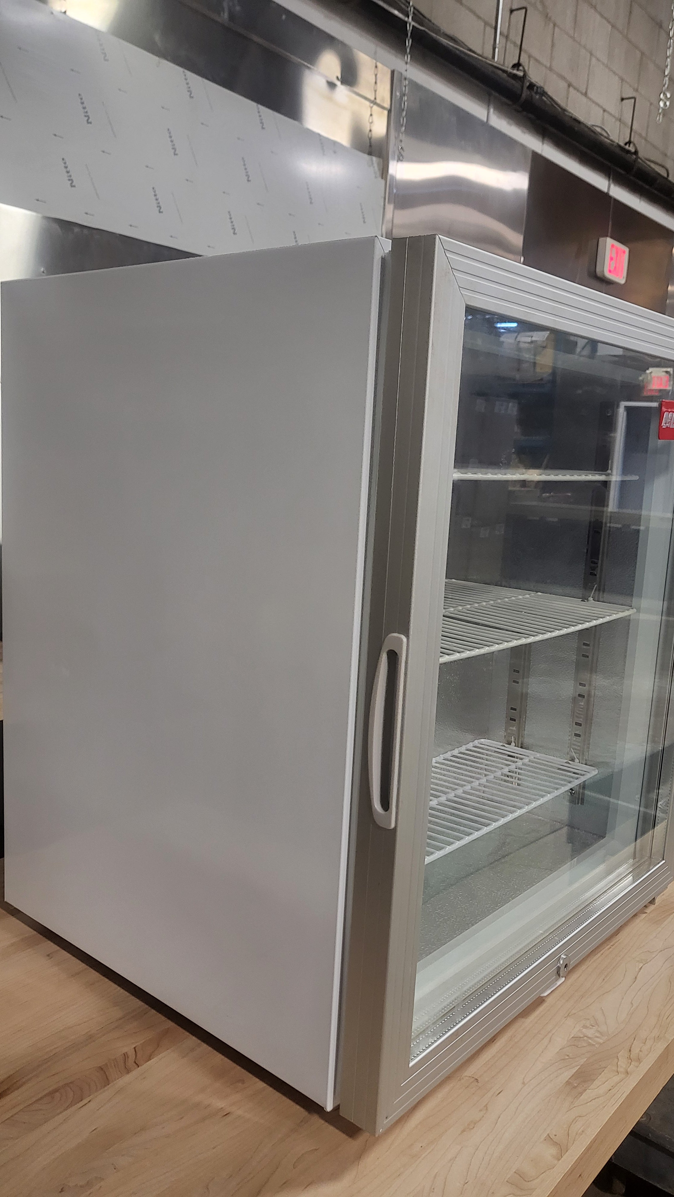 New Air NCR-20-H 23.5in Single Glass Door Display Cooler