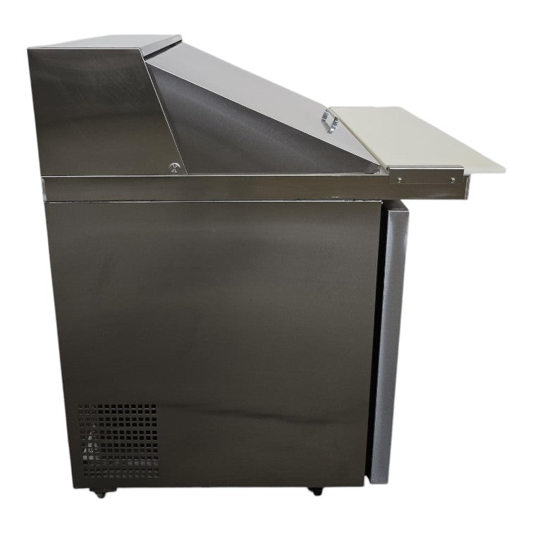 Atosa MSF8305GR Refrigerated Sandwhich Prep Table