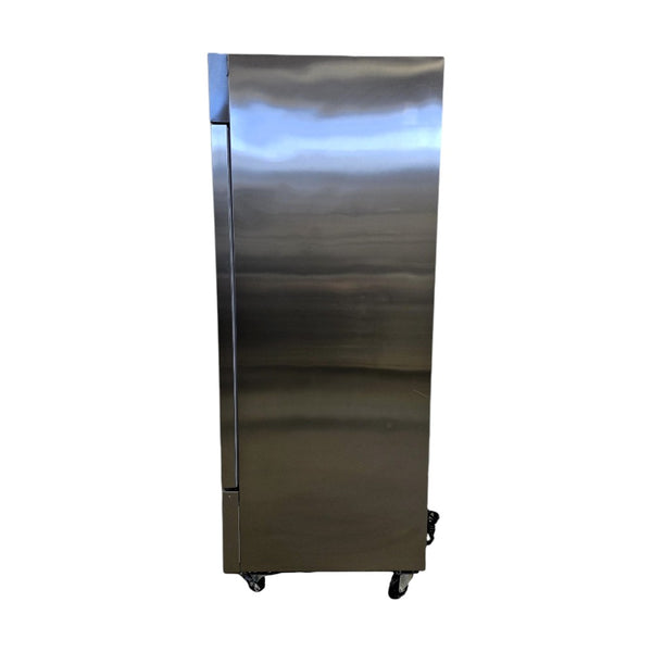 iBeeCool iBC-RR1 Reach-In Refrigerator - 1 Solid Door