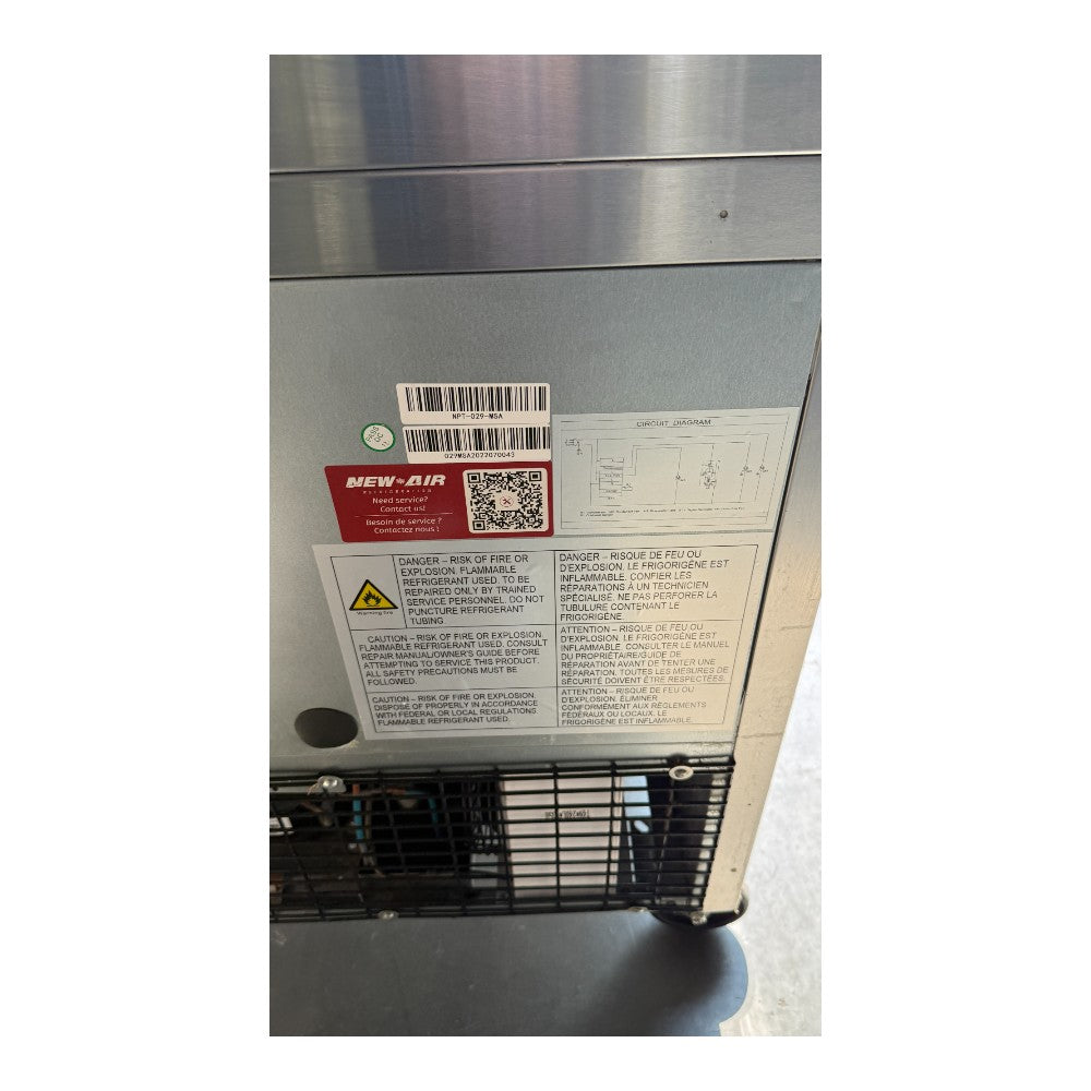New Air NPT-029-MSA Refrigerated Mega Top Prep Table - Cosmetic Damage