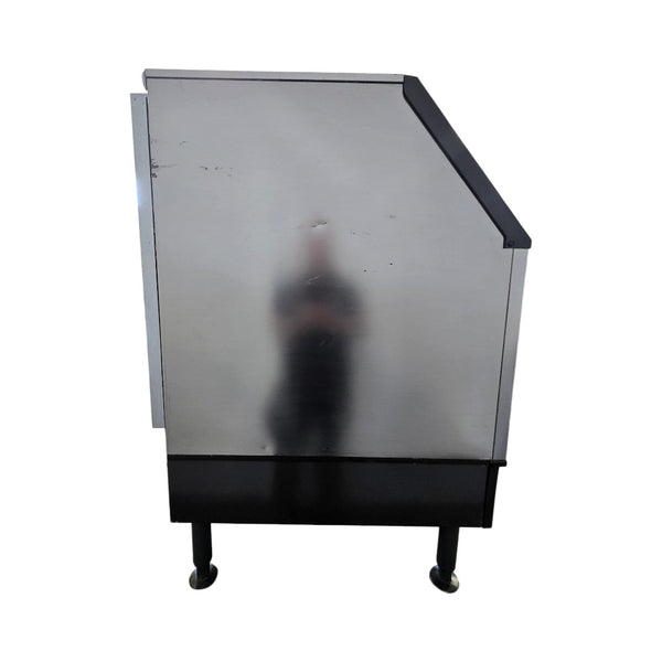 Manitowoc UDF0140A-161B Undercounter Ice Machine - 26 Inch