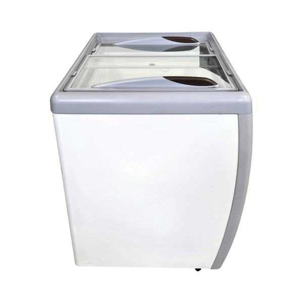 EFI FCFG-39 Chest Freezer - 39 Inch