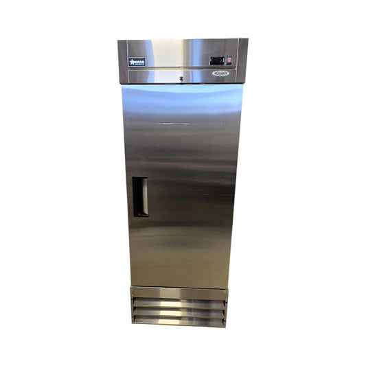 Omcan FR-CN-0737-HC Upright Freezer - 1 Solid Door - 29 Inch