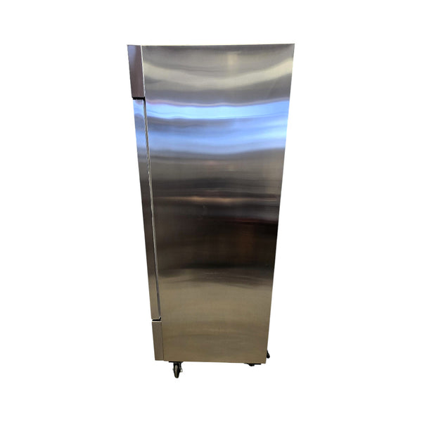 Omcan FR-CN-0737-HC Upright Freezer - 1 Solid Door - 29 Inch