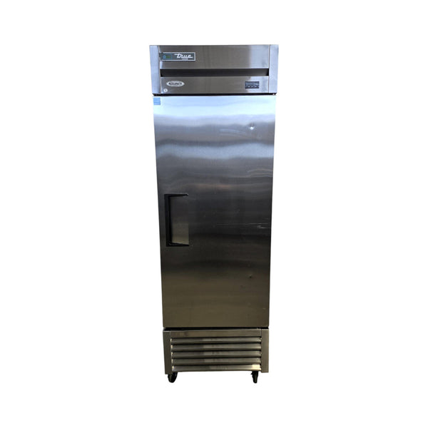 TRUE T-23F-HC Upright Freezer - 1 Solid Door - 27 Inch