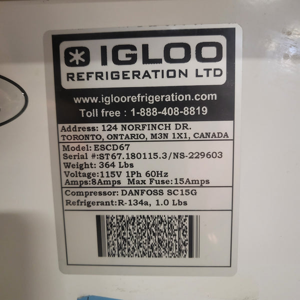 Igloo ESCD67 Refrigerated Salad Table with Curved Front Glass