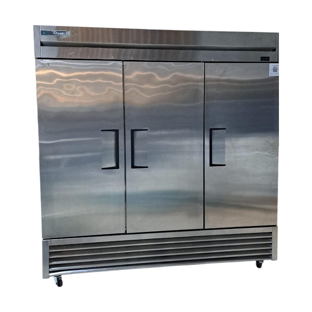 TRUE T-72-HC - Upright Refrigerator 78