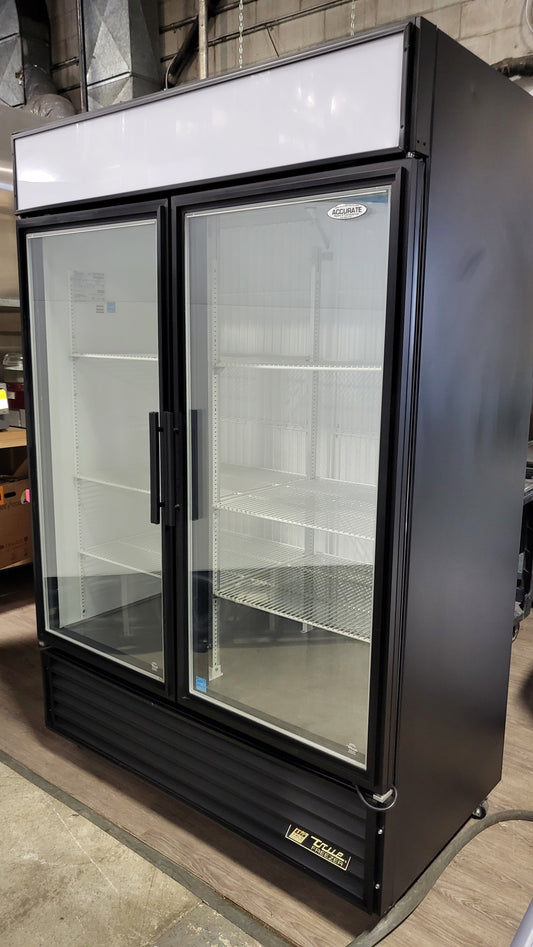 True GDM-49FLD Door Glass Freezer
