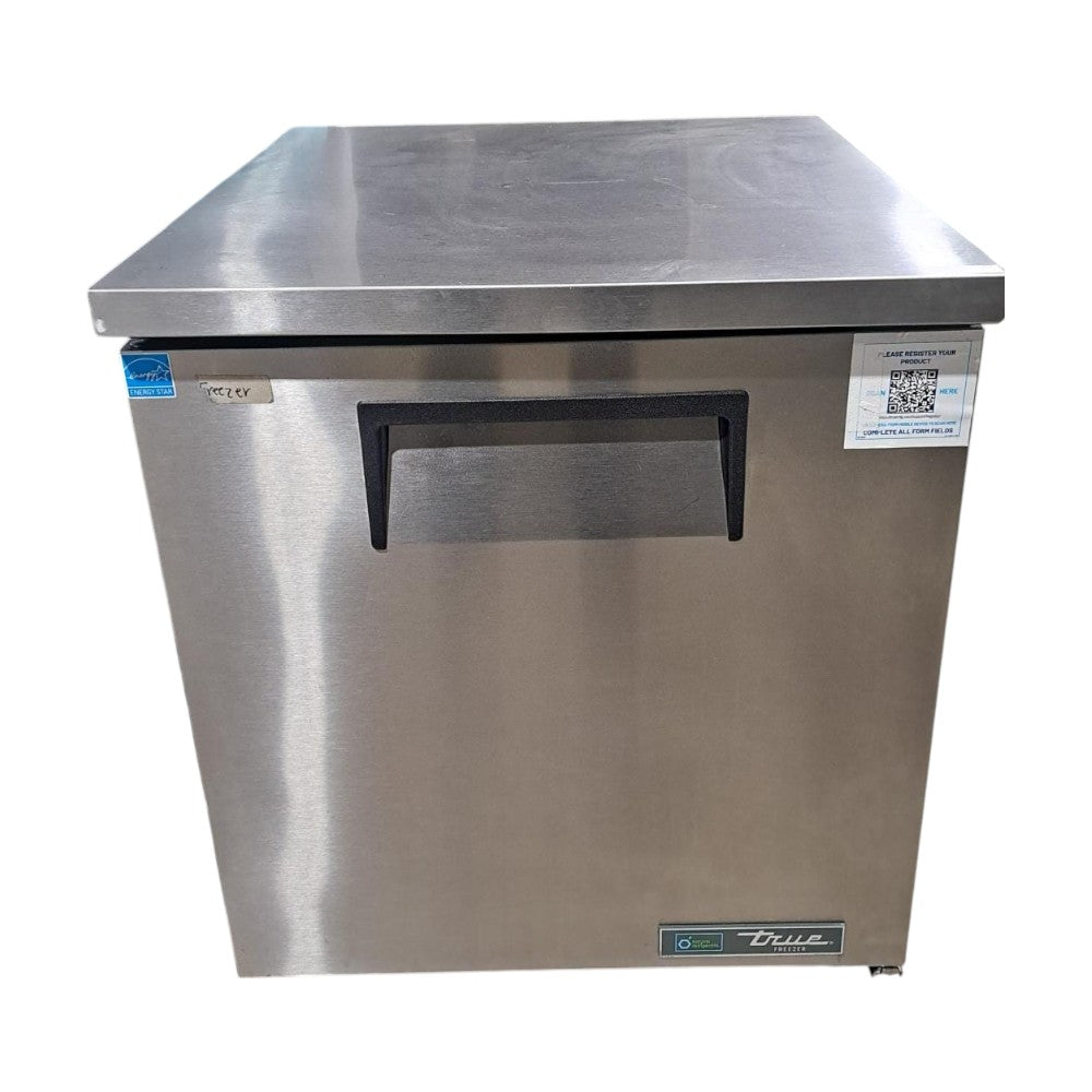 TRUE TUC-27F-HC - Undercounter Freezer 27