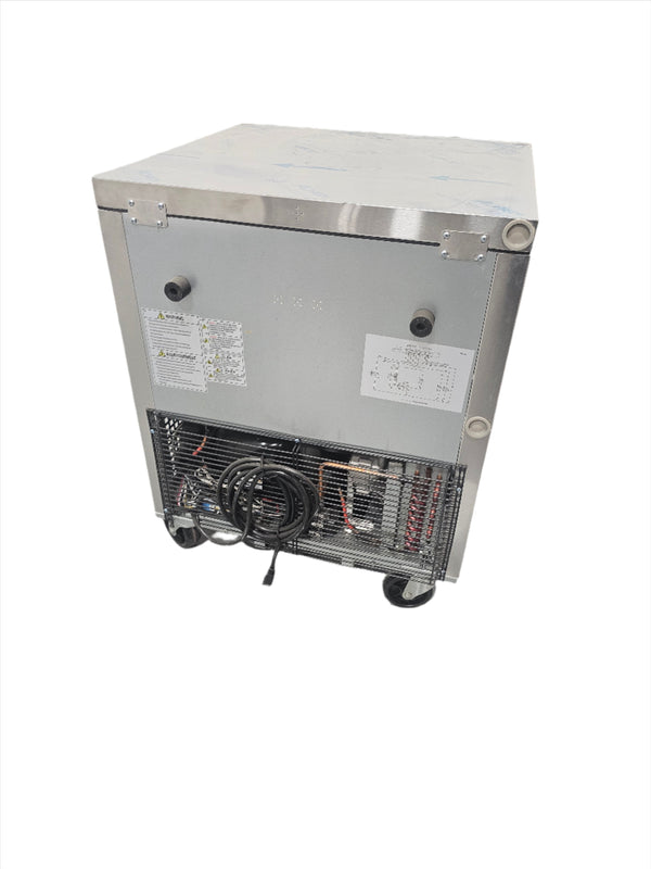 Turbo Air MUR-24S-N6 24" Shallow Depth Undercounter Refrigerator