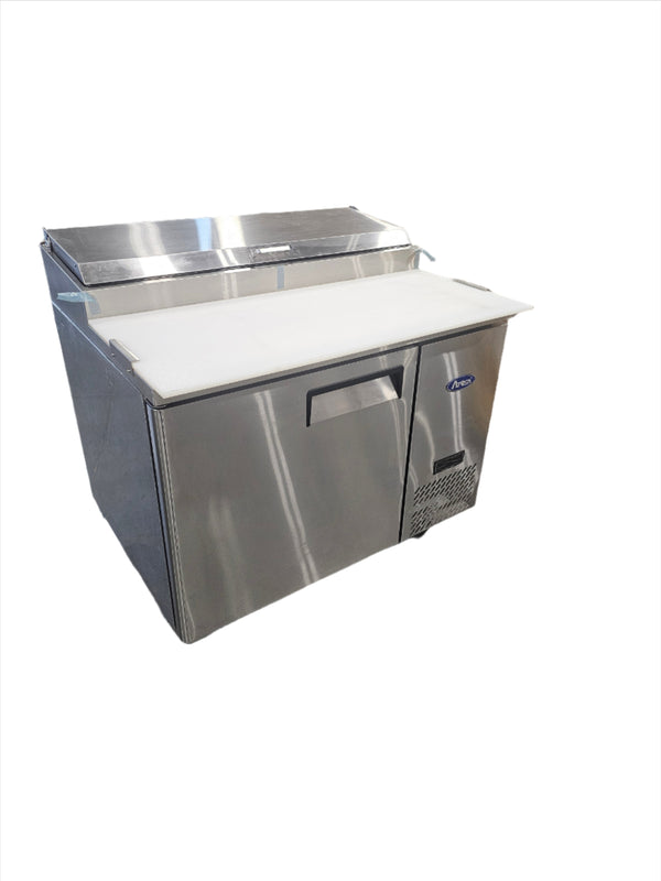 Atosa MPF8201GR 44″ Refrigerated Pizza Prep Table