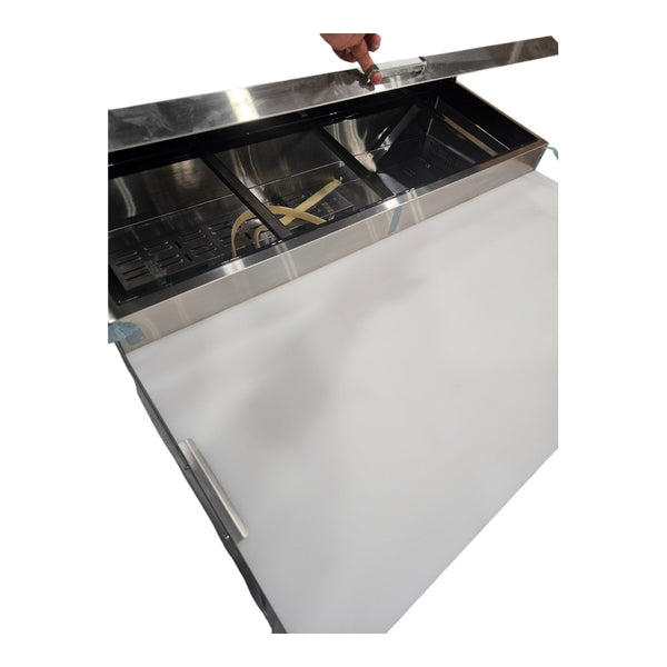 Atosa MPF8201GR 44″ Refrigerated Pizza Prep Table