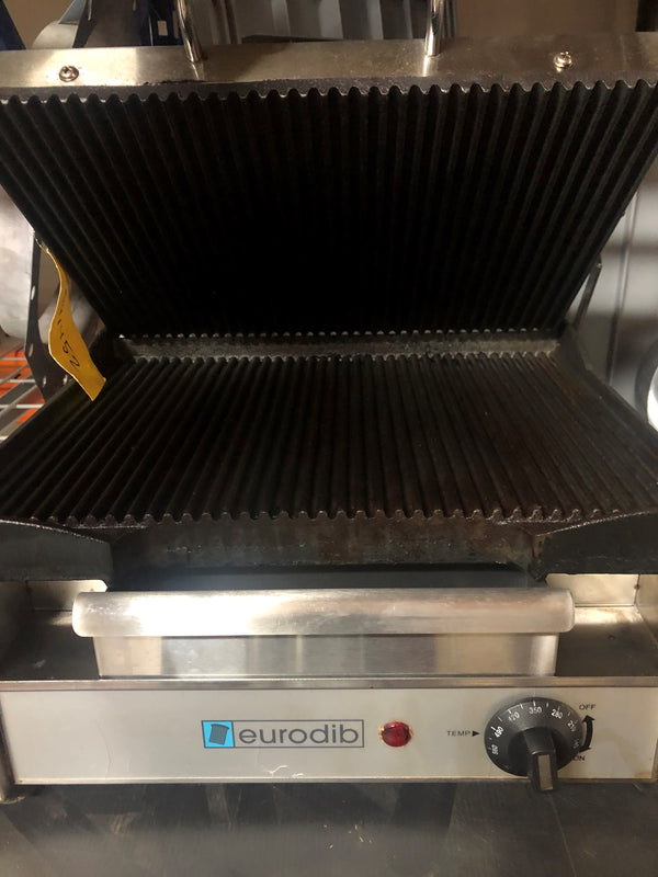 Eurodib SFE02345-120 Panini Grill (2)