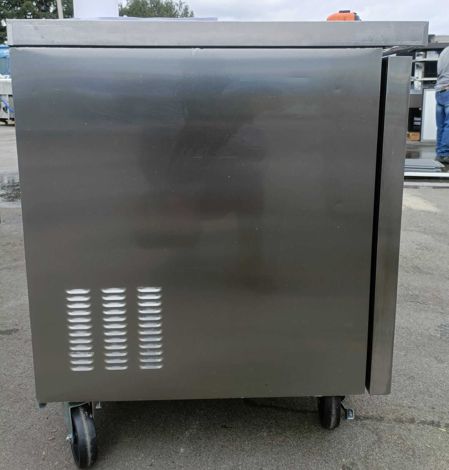 Kool-It KUCR-27-1 Undercounter Cooler (5)