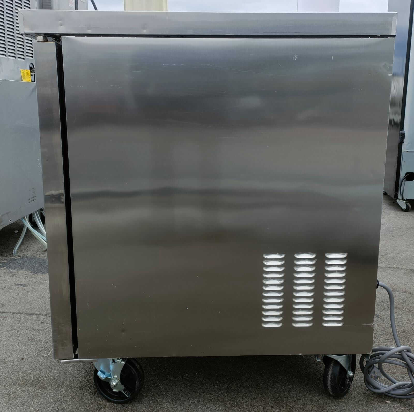 Kool-It KUCR-27-1 Undercounter Cooler (6)