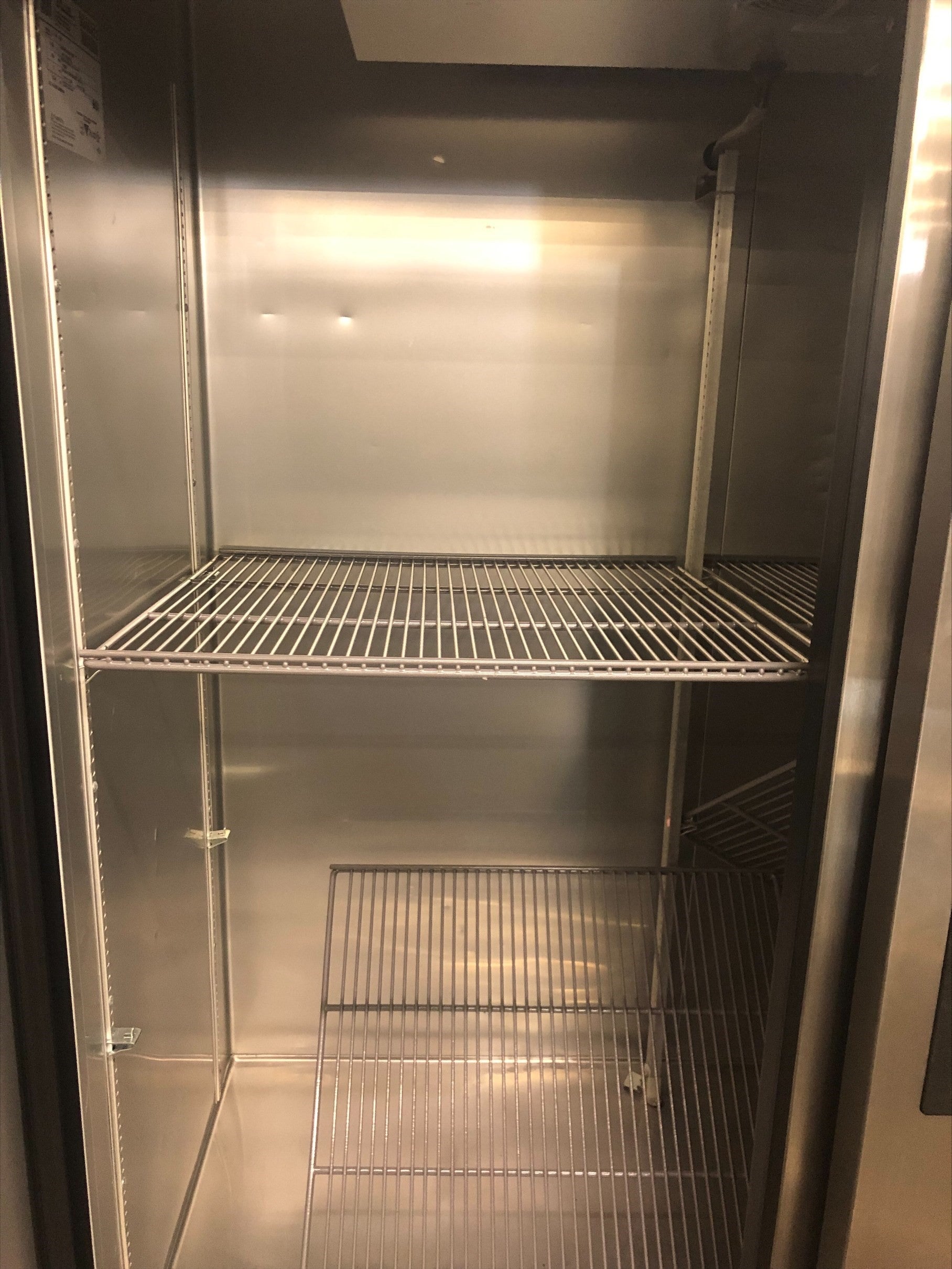 True T-49-HC Double Door Cooler (5)