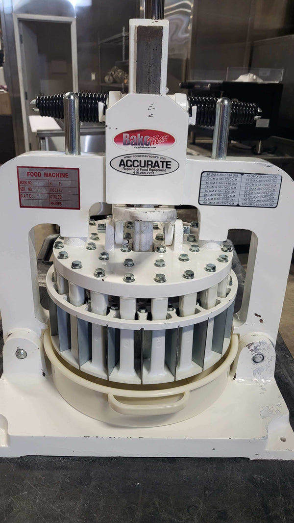 Bakemax BMHBD01 Dough Divider (3)