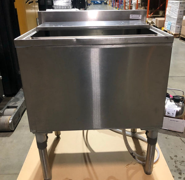 BK BKIB-CP8-2412-18S Underbar Ice Bin (2)