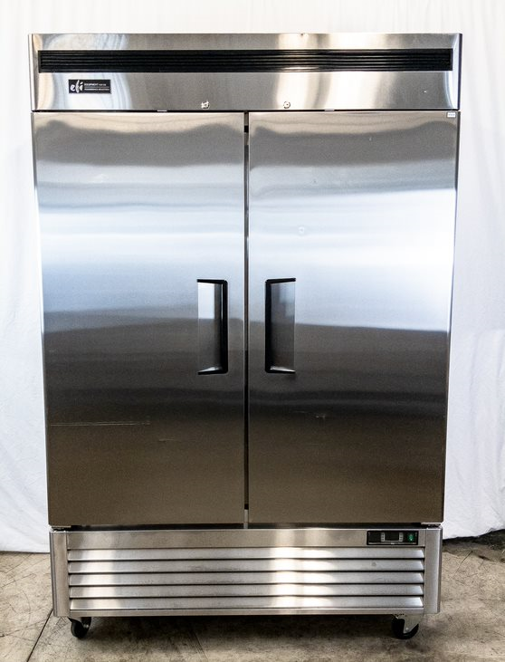 EFI C2-54VC Solid Door Refrigerator (2)