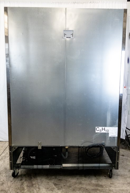 EFI C2-54VC Solid Door Refrigerator (5)