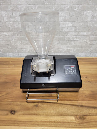 Belshaw Donut filler & Icer (2)
