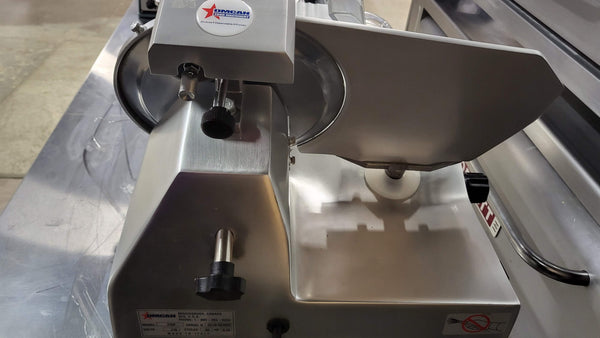 Omcan 13616 Meat Slicer (3)