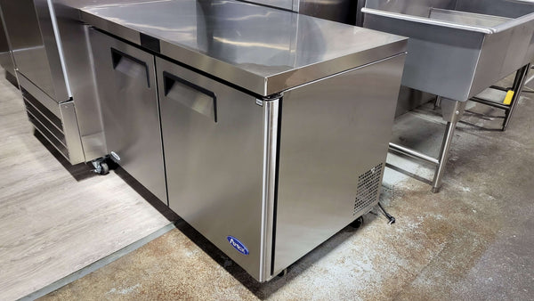 Atosa MGF8406GR Undercounter Freezer (3)