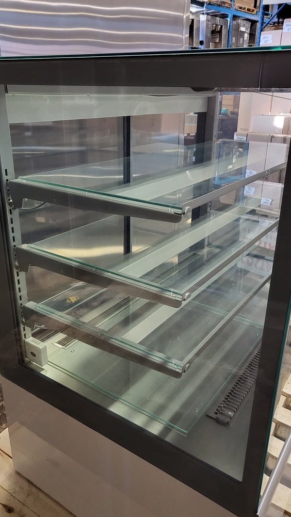 Frost Tech RF4-WRP  Pastry Case (4)