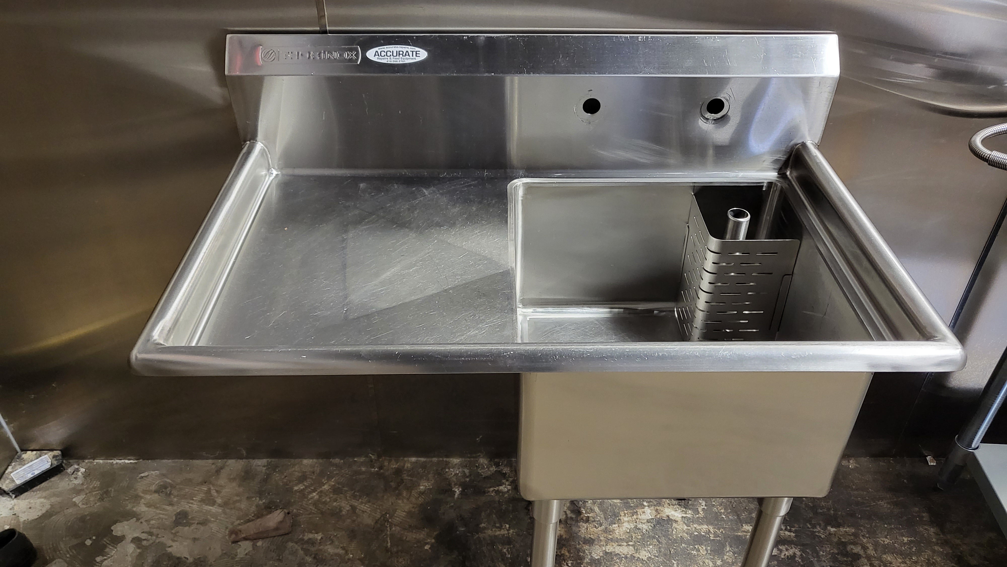 Thorinox Sink with Left Drainboard (2)