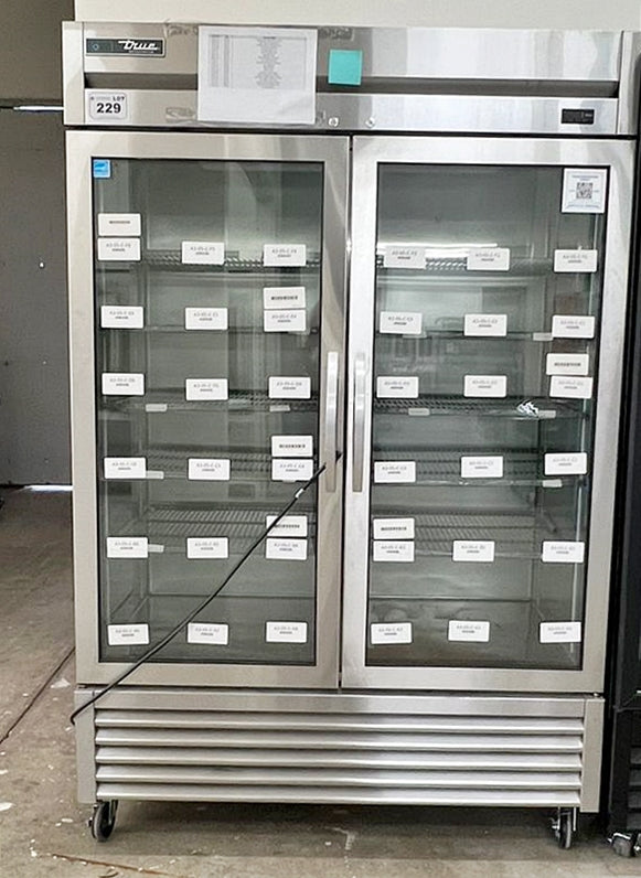 True T-49G-HC-FGD01 Reach in Glass Door Refrigerator