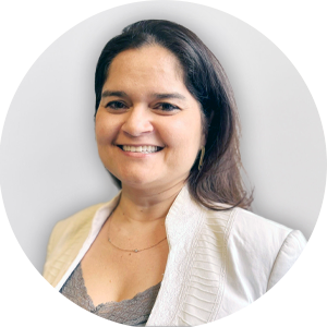 Roozelly Almeida - EconoLease Team